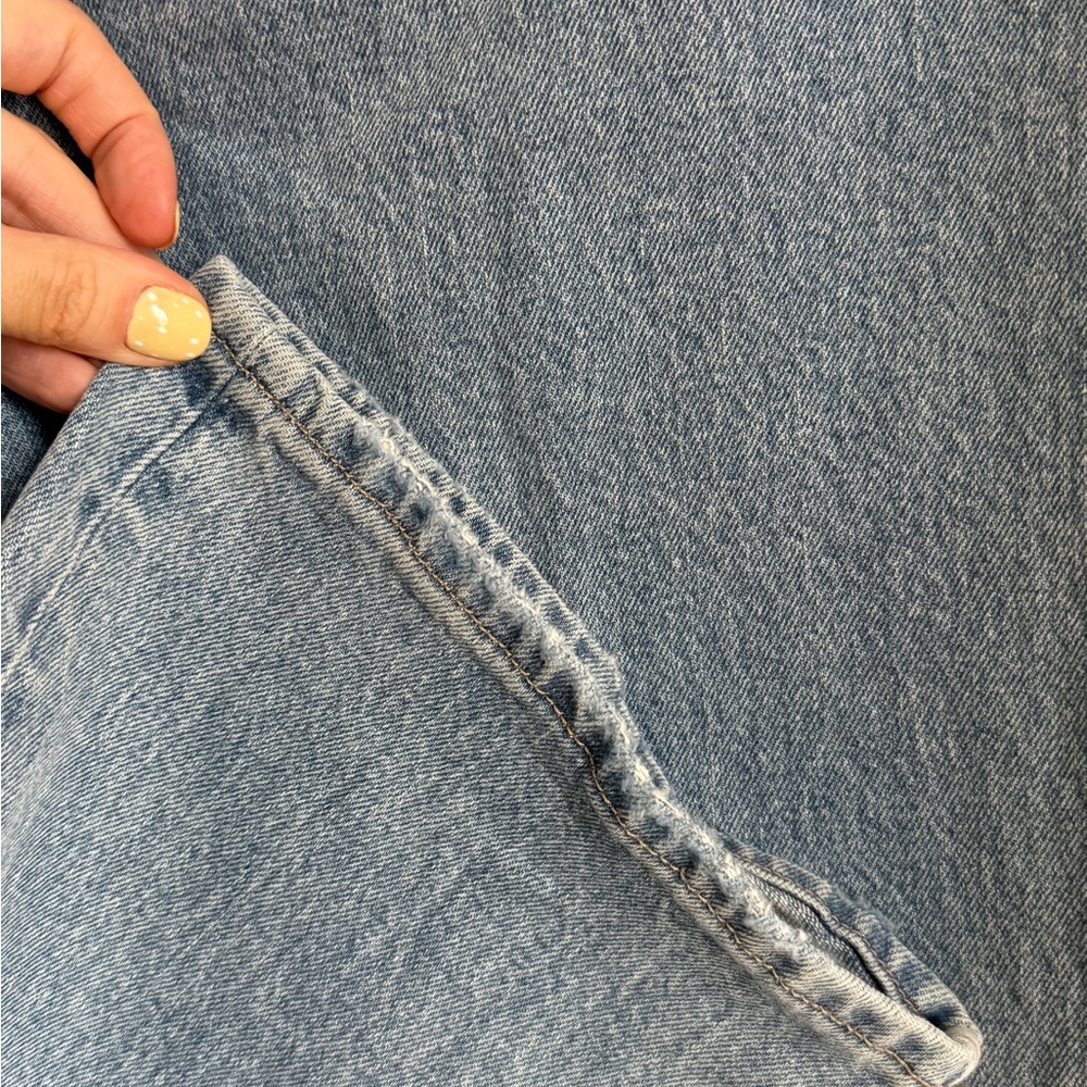 Abercrombie & Fitch Quilted Patchwork High Rise 90s Relaxed Jeans - Picture 8 of 8